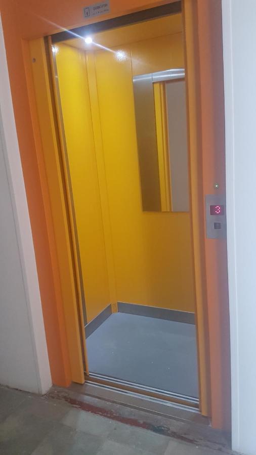 Apartman U Kolonady マリアーンスケー・ラーズニェ エクステリア 写真
