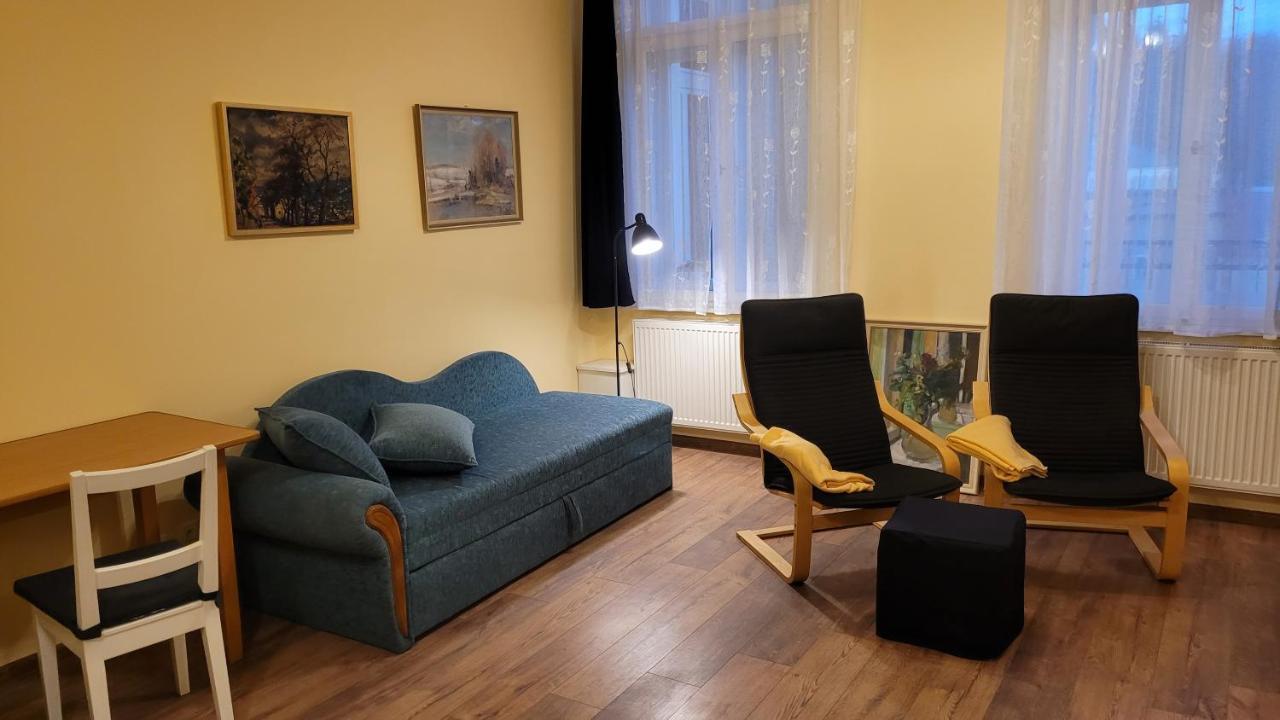 Apartman U Kolonady マリアーンスケー・ラーズニェ エクステリア 写真