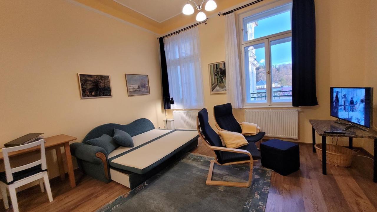 Apartman U Kolonady マリアーンスケー・ラーズニェ エクステリア 写真